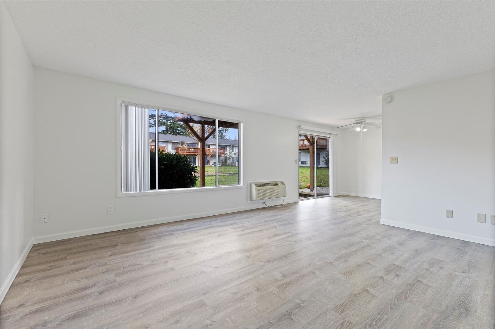 Portland Apartment: 10325 NE Hancock St.