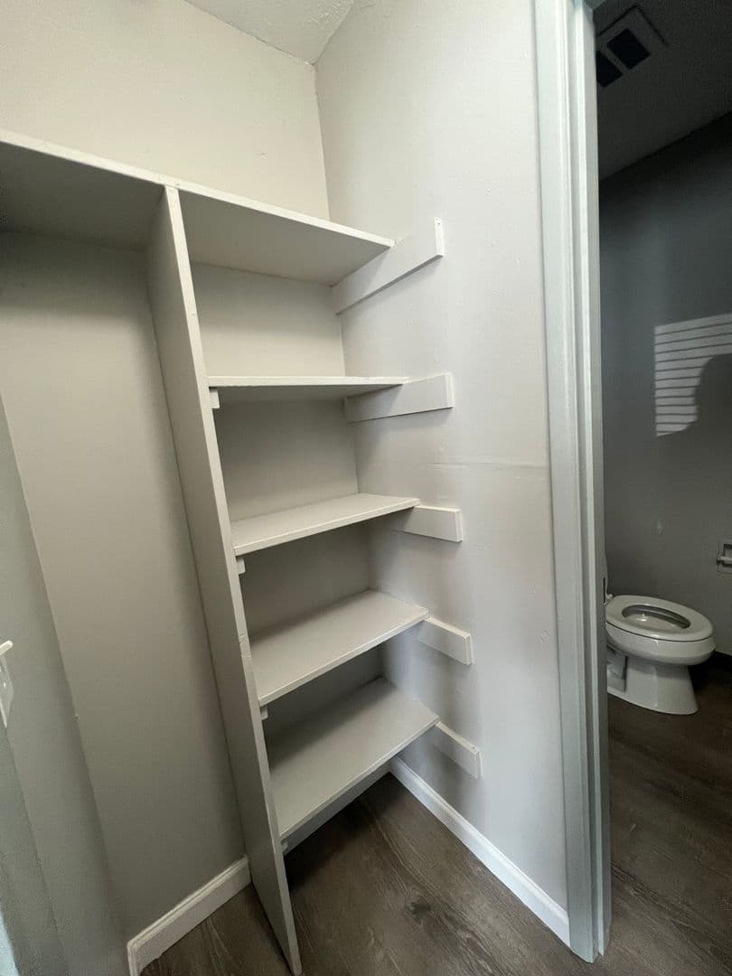 Portland Apartment: 10329 NE Prescott St.
