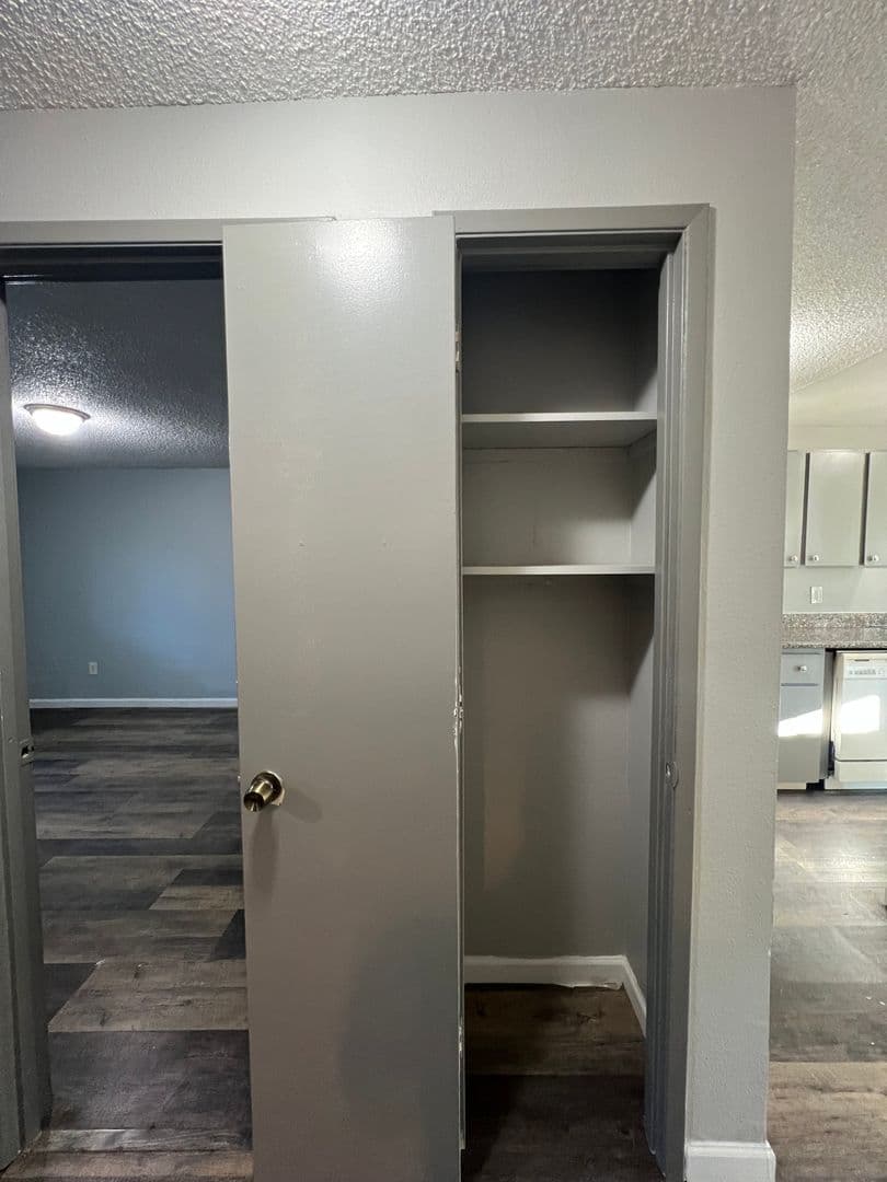 Portland Apartment: 17439 SE Stark St