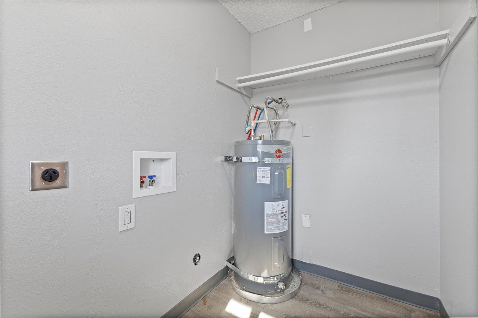 Portland Apartment: 635-741 SE 182nd