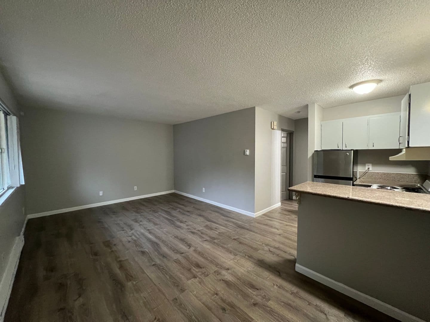 Portland Apartment: 746 SE 187th ave