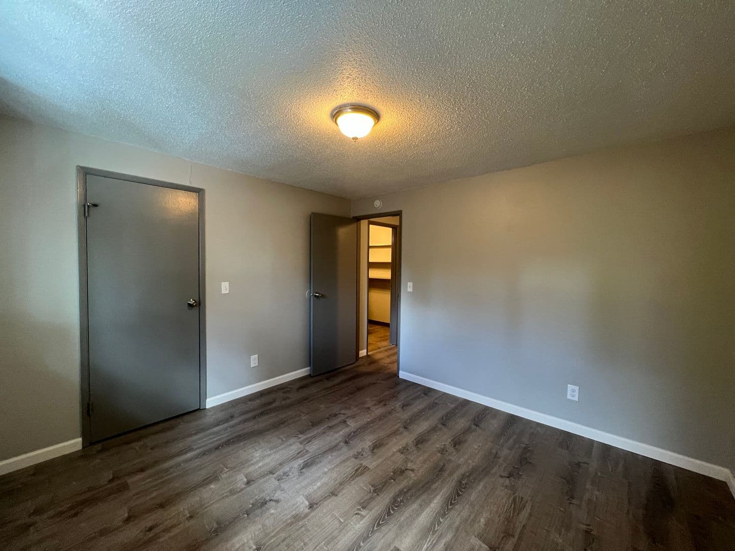 Portland Apartment: 621 NE 162nd