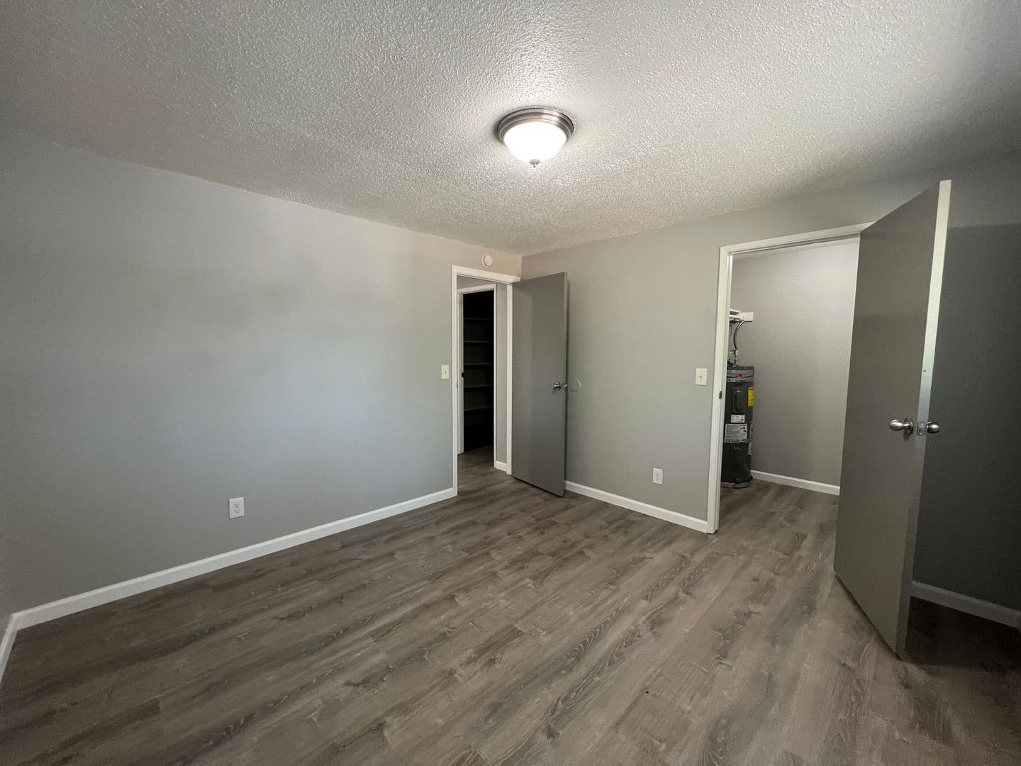 Portland Apartment: 621 NE 162nd