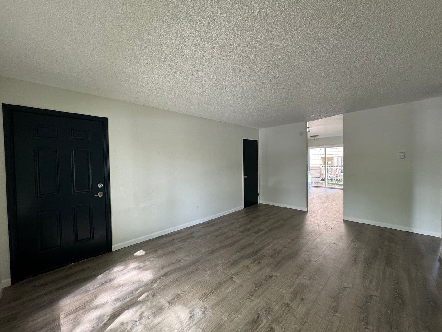 Portland Apartment: 635-741 SE 182nd