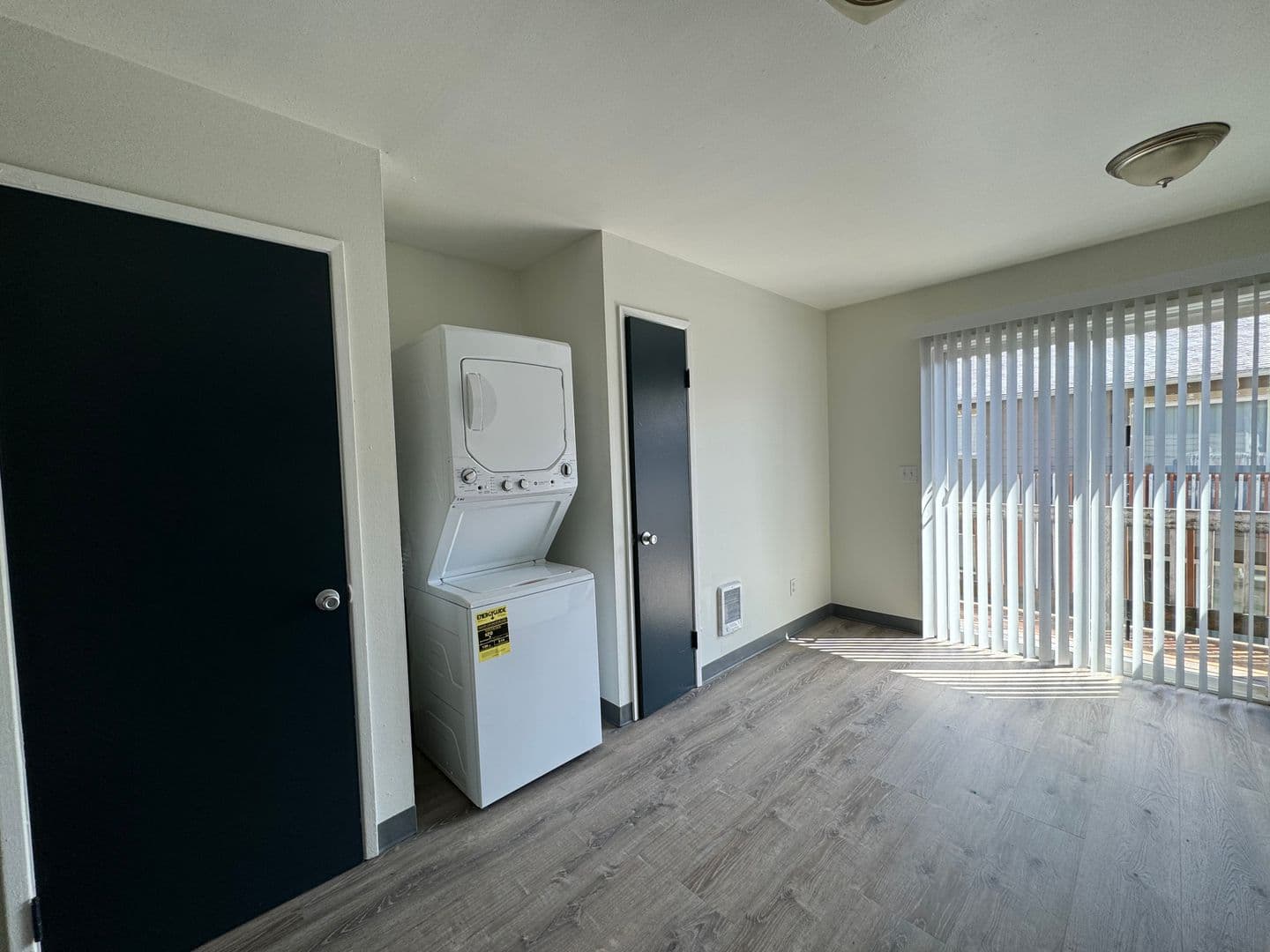 Portland Apartment: 635-741 SE 182nd