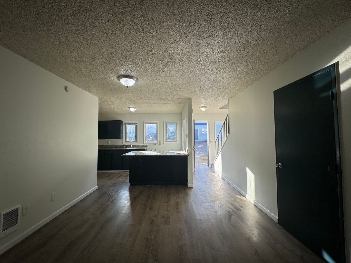 Portland Apartment: 10329 NE Prescott St.