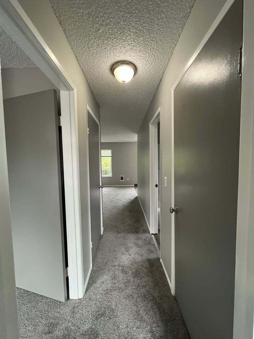 Portland Apartment: 635-741 SE 182nd