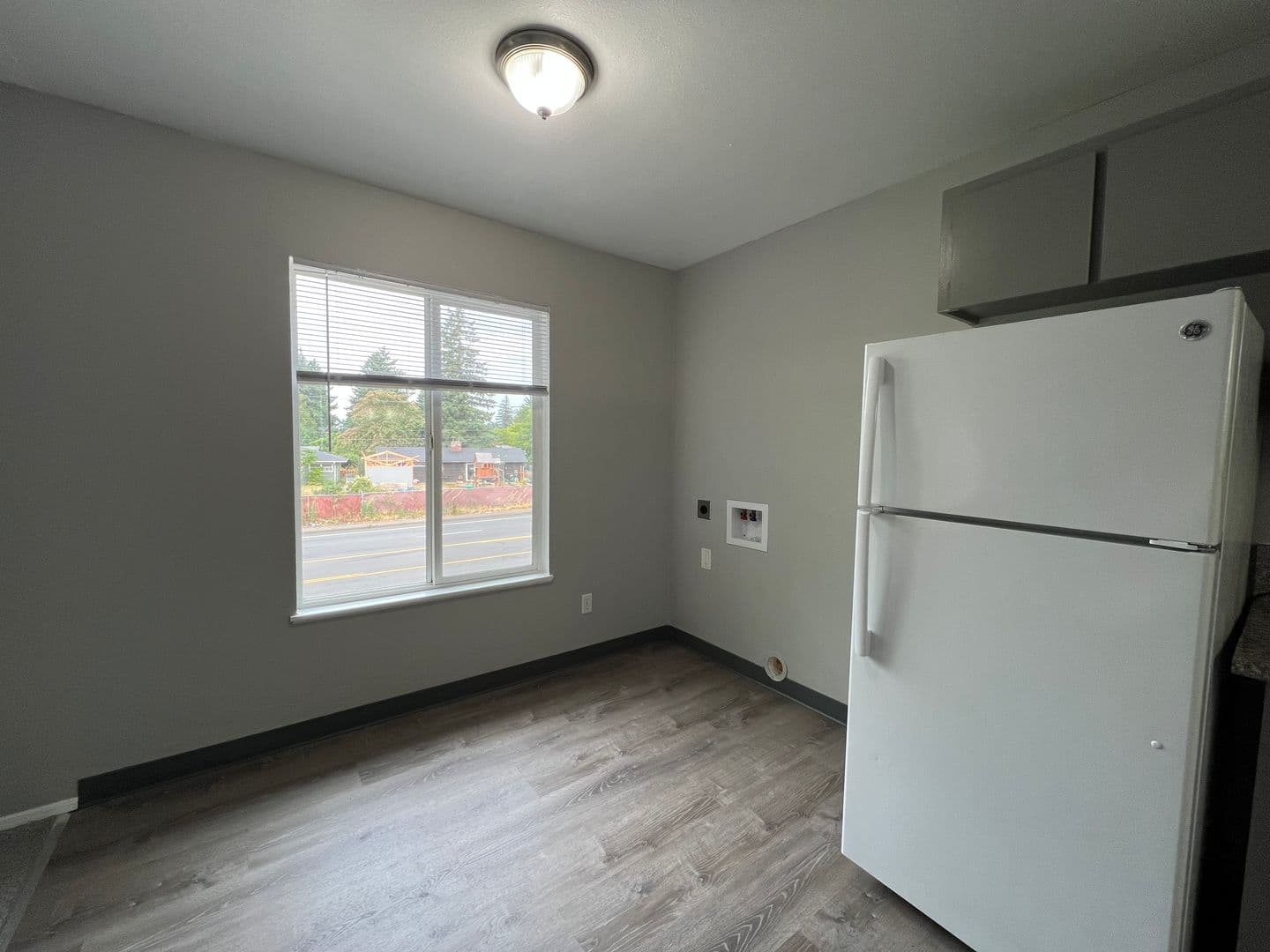 Portland Apartment: 635-741 SE 182nd