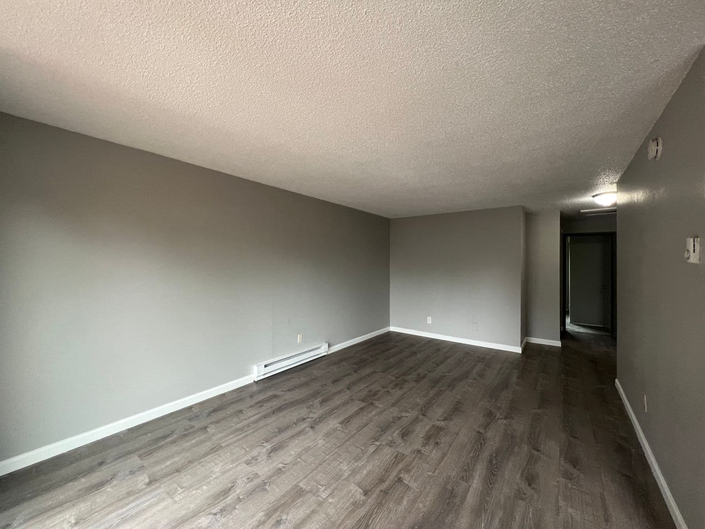 Portland Apartment: 621 NE 162nd