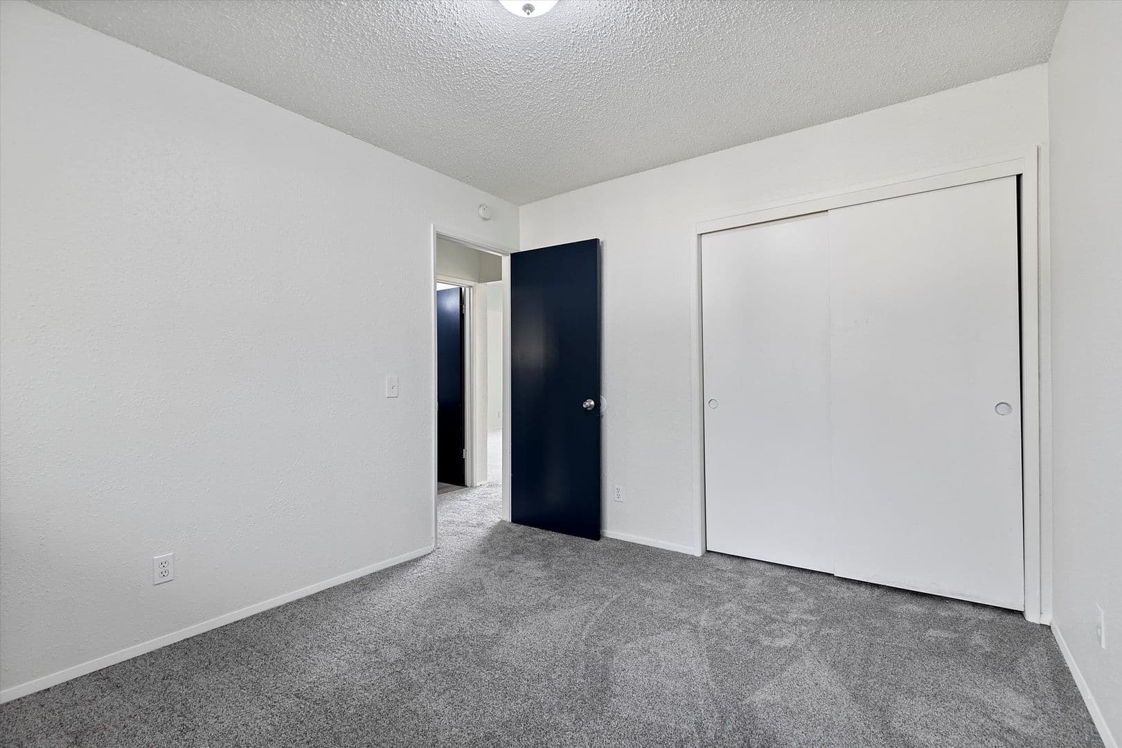 Portland Apartment: 15851-15881 E. Burnside St.