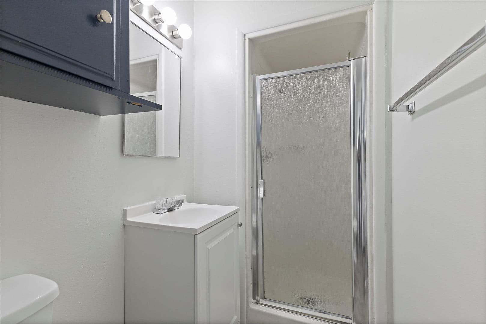 Portland Apartment: 10325 NE Hancock St.