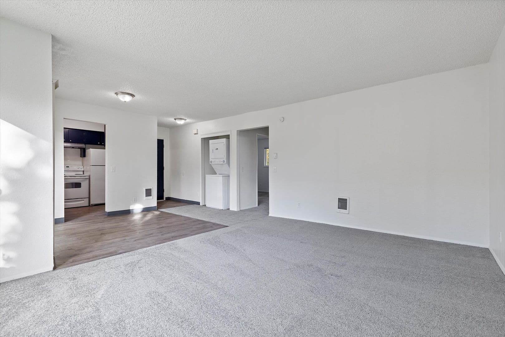 Portland Apartment: 15851-15881 E. Burnside St.