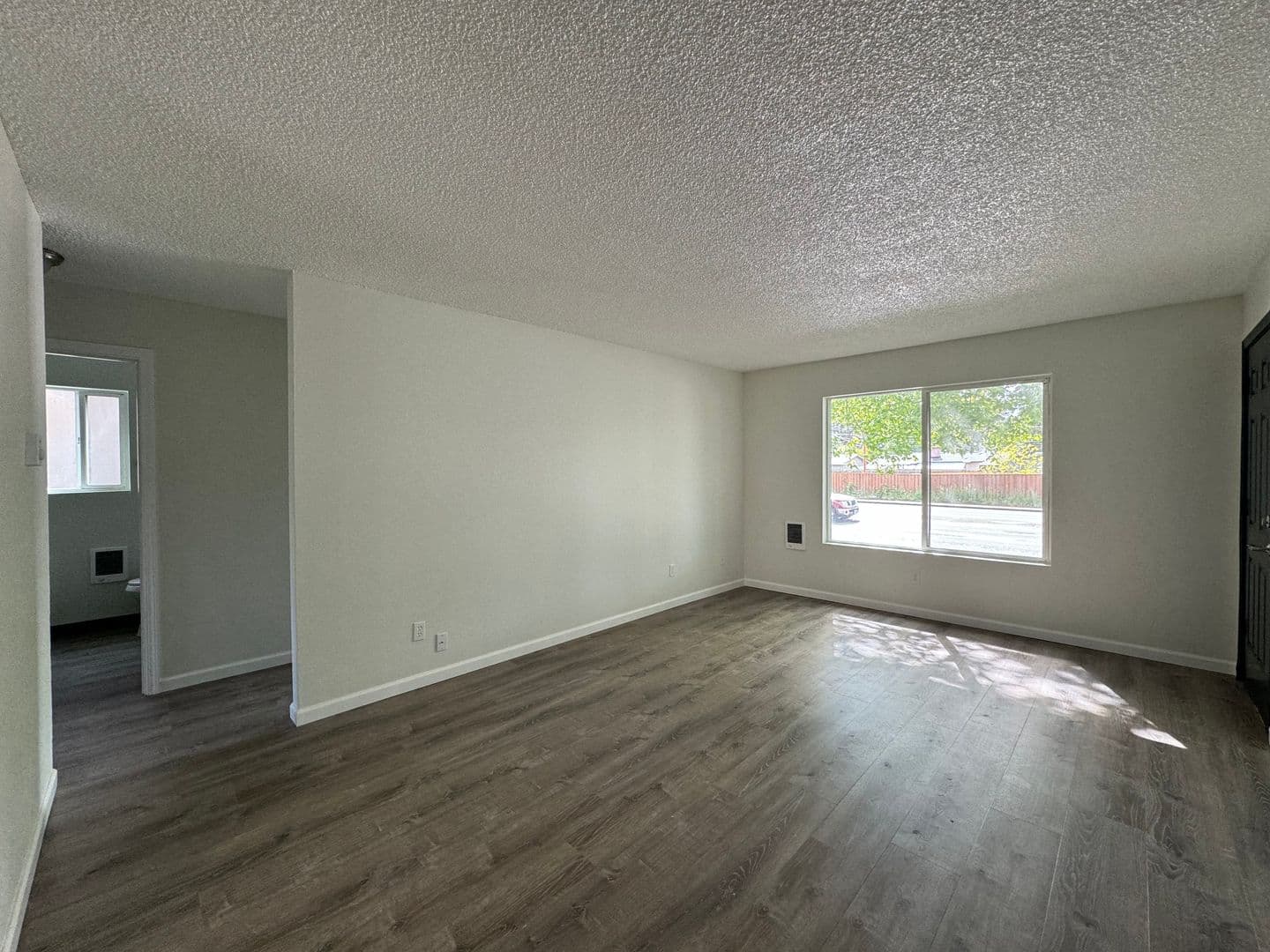 Portland Apartment: 635-741 SE 182nd