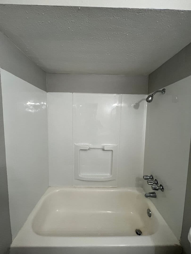 Portland Apartment: 15301-15353 SE Division St.