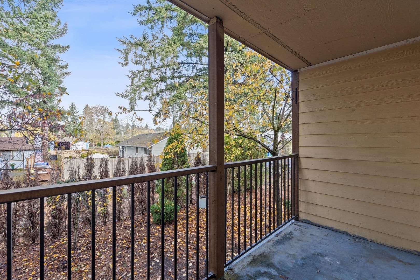 Portland Apartment: 13801-13865 SE Stark