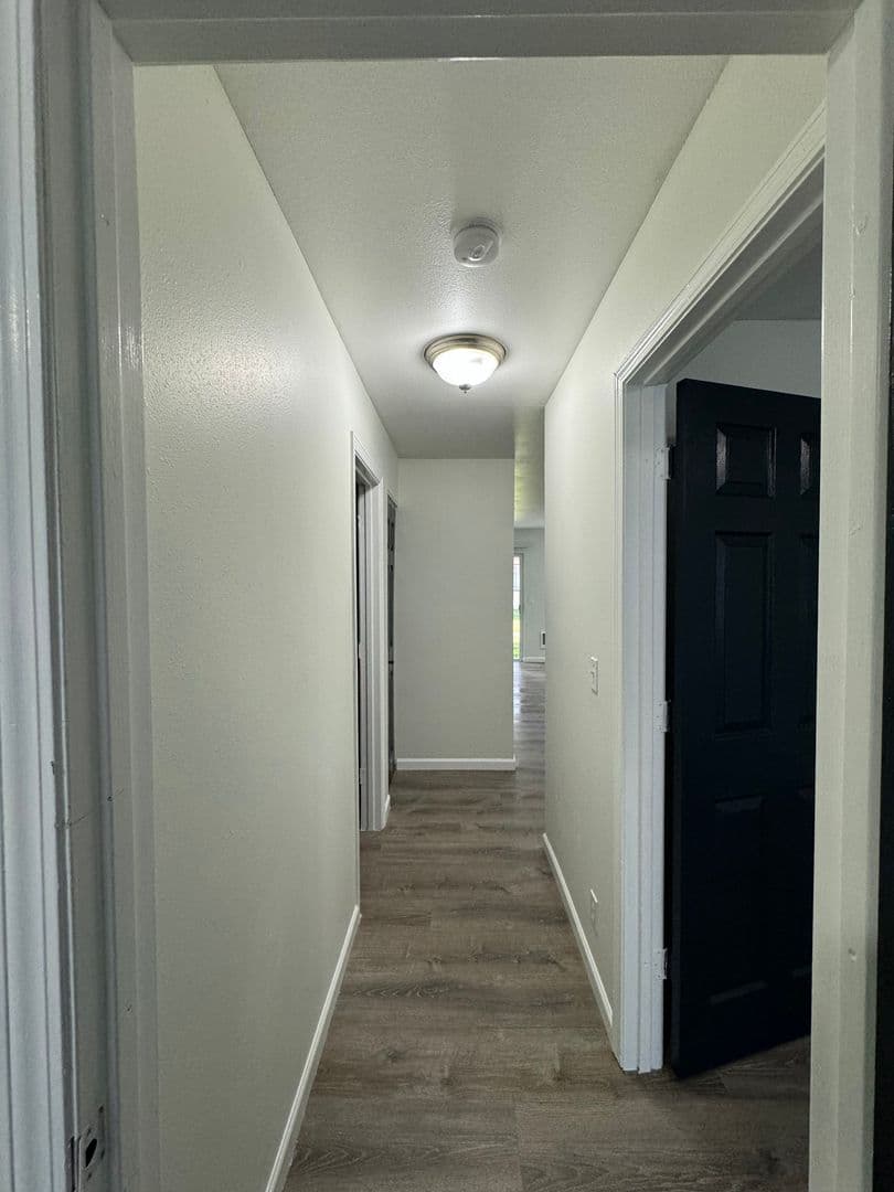 Portland Apartment: 635-741 SE 182nd