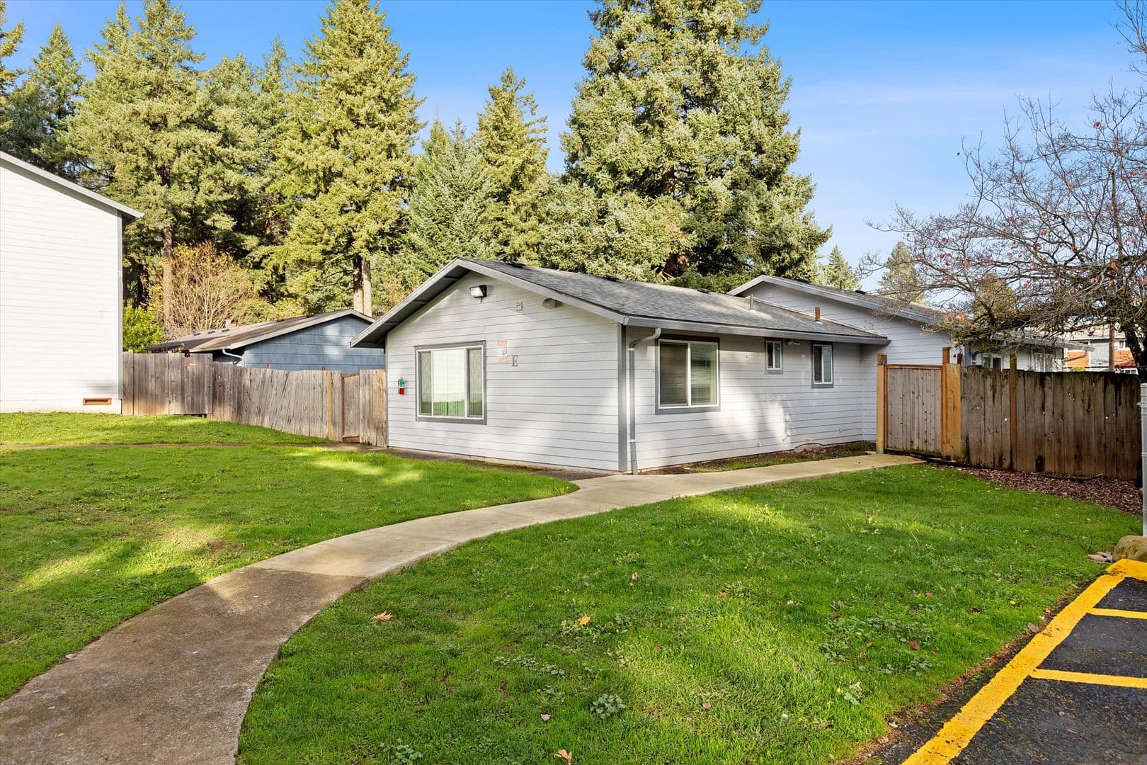 Portland Apartment: 15851-15881 E. Burnside St.