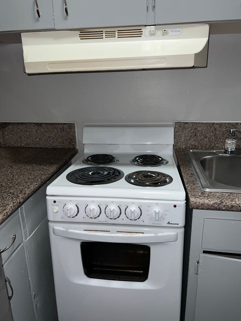 Portland Apartment: 746 SE 187th ave