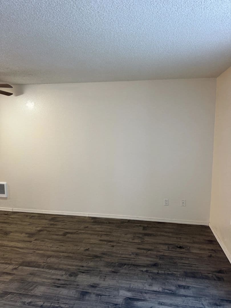 Portland Apartment: 16300 & 16400 E. Burnside St.
