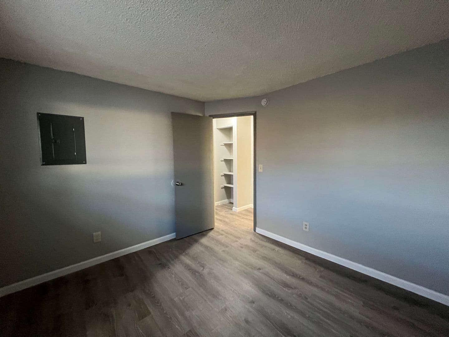 Portland Apartment: 203 SE 162nd
