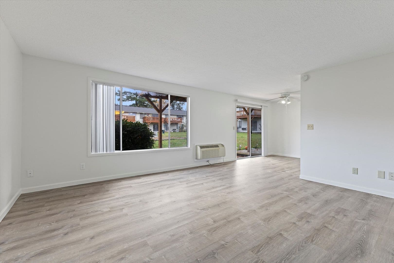 Portland Apartment: 10325 NE Hancock St.