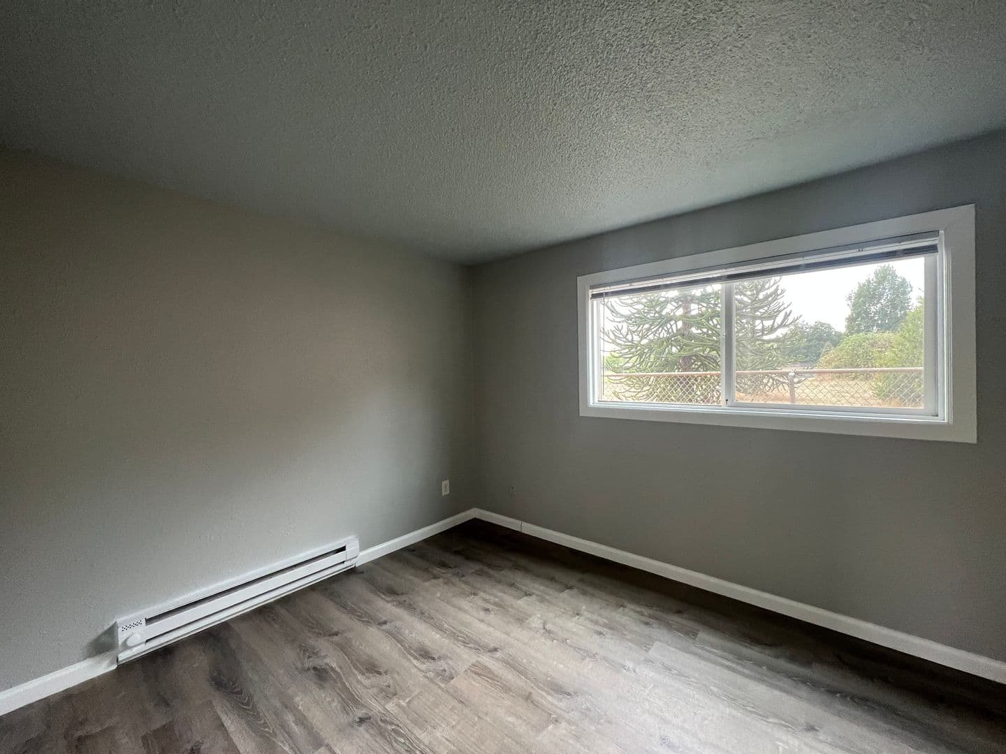 Portland Apartment: 16000 SE Alder St.