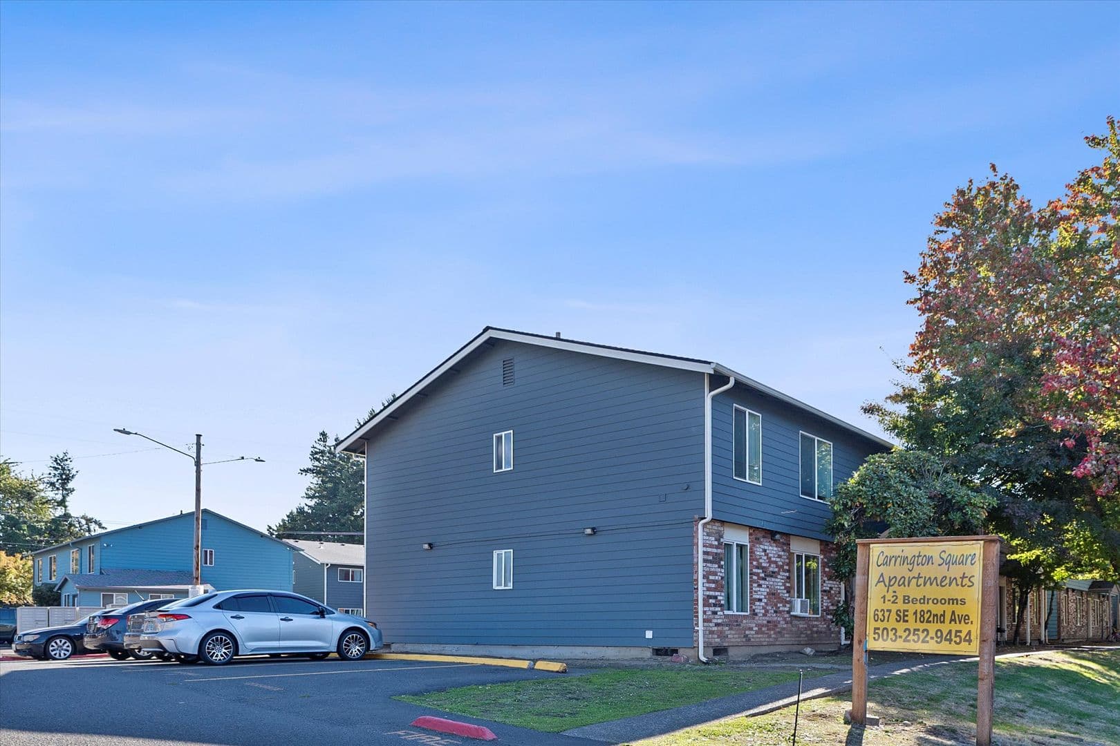 Portland Apartment: 17439 SE Stark St