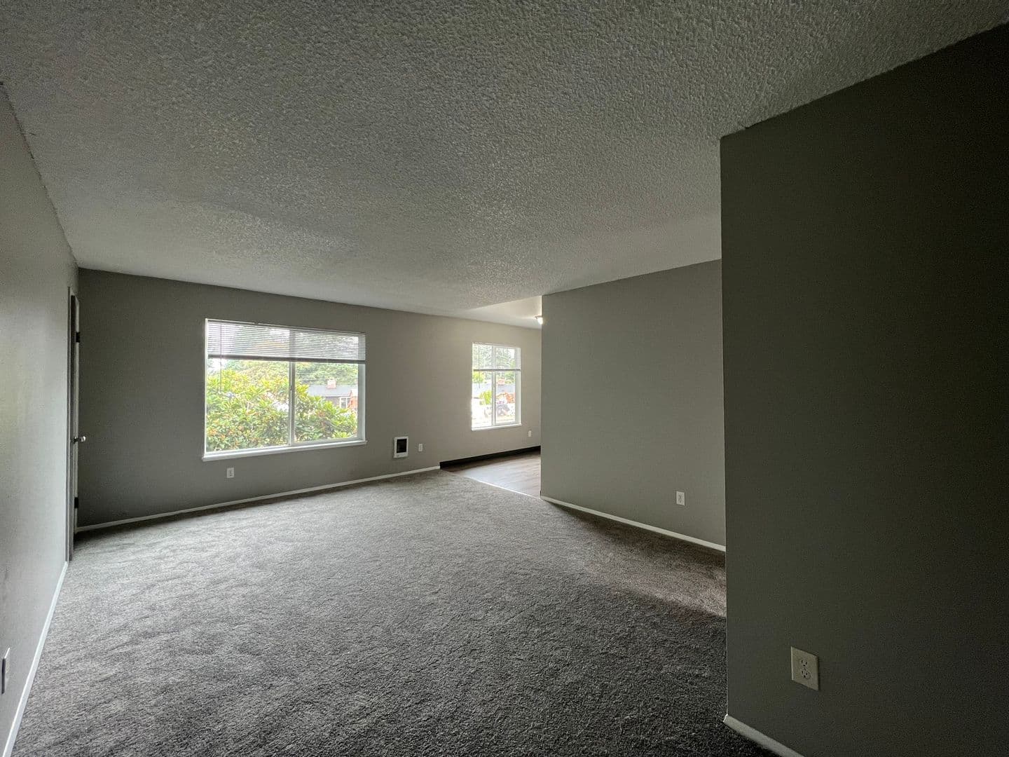 Portland Apartment: 635-741 SE 182nd