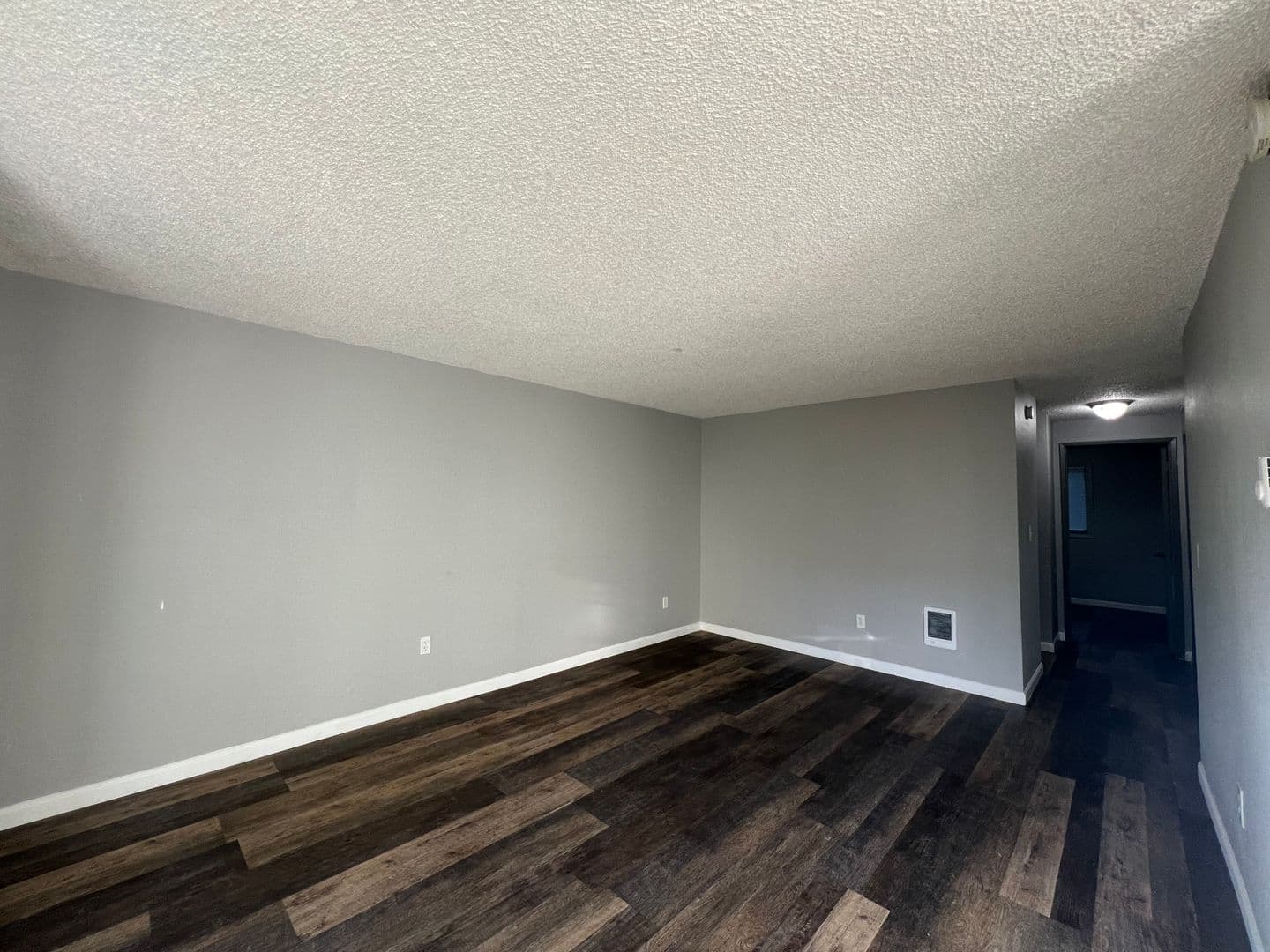 Portland Apartment: 17439 SE Stark St
