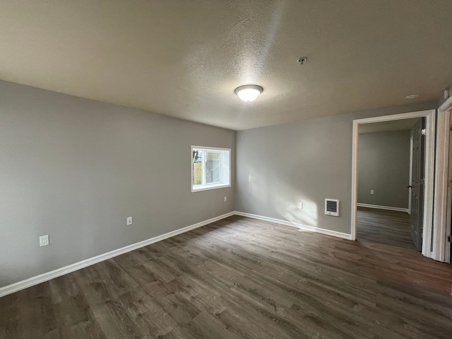 Portland Apartment: 14808-14932 E Burnside St.