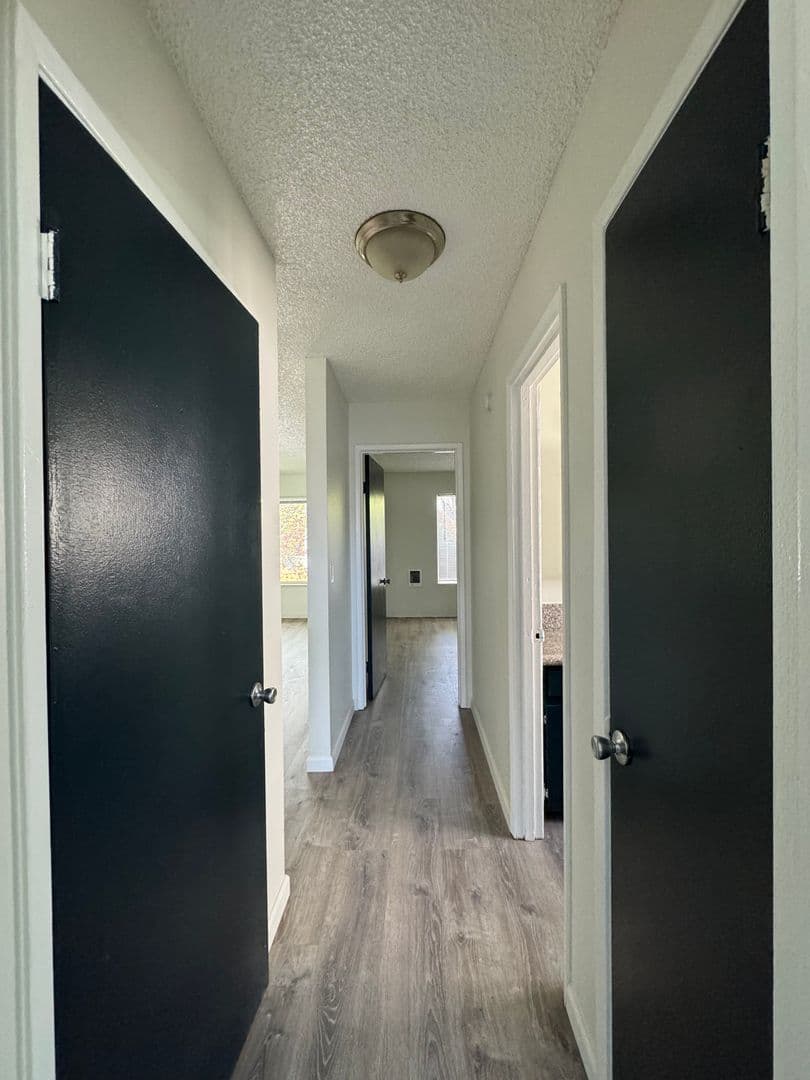 Portland Apartment: 635-741 SE 182nd