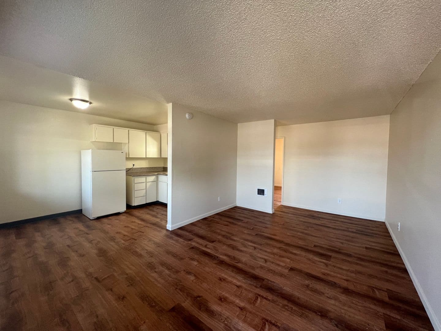 Portland Apartment: 635-741 SE 182nd