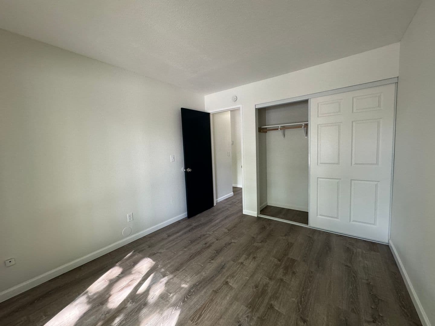 Portland Apartment: 635-741 SE 182nd
