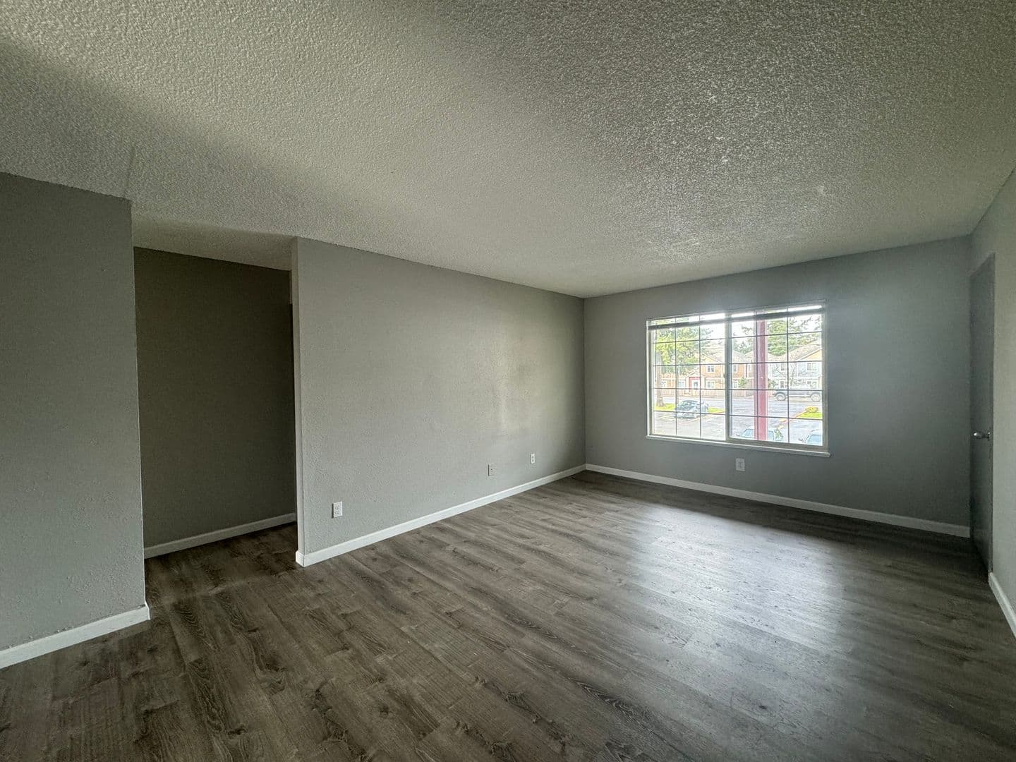 Portland Apartment: 16836 SE Stark St