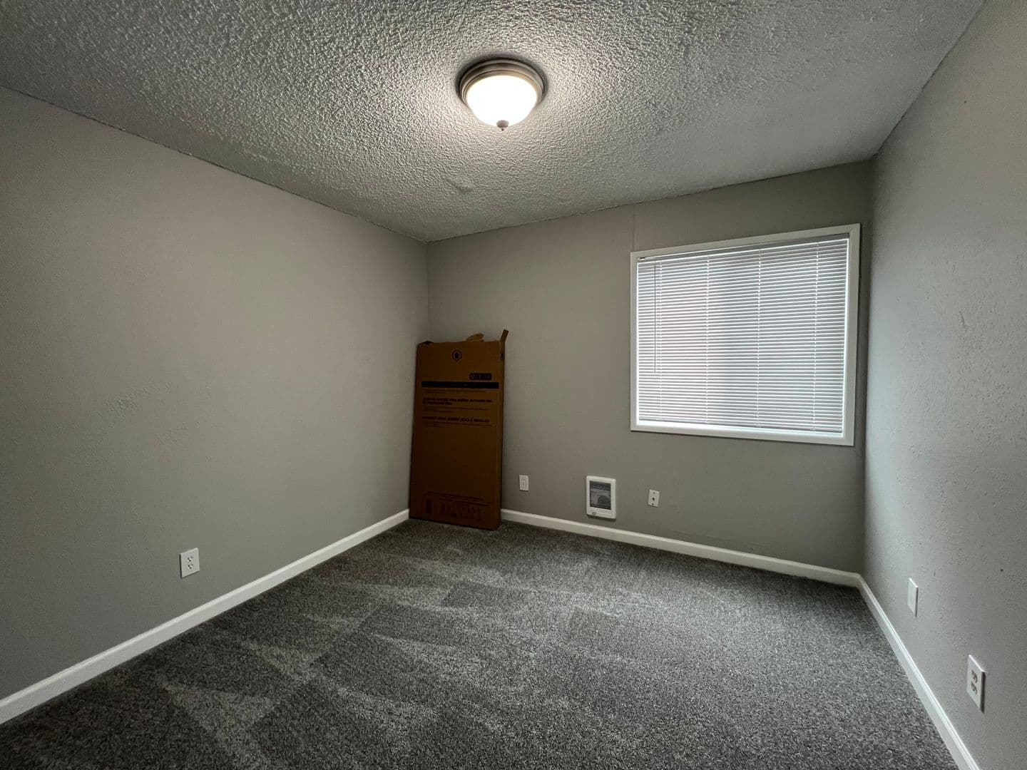 Portland Apartment: 10329 NE Prescott St.