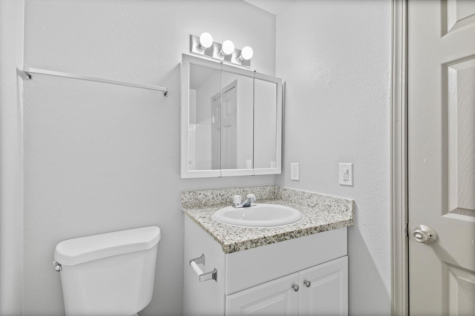 Portland Apartment: 635-741 SE 182nd