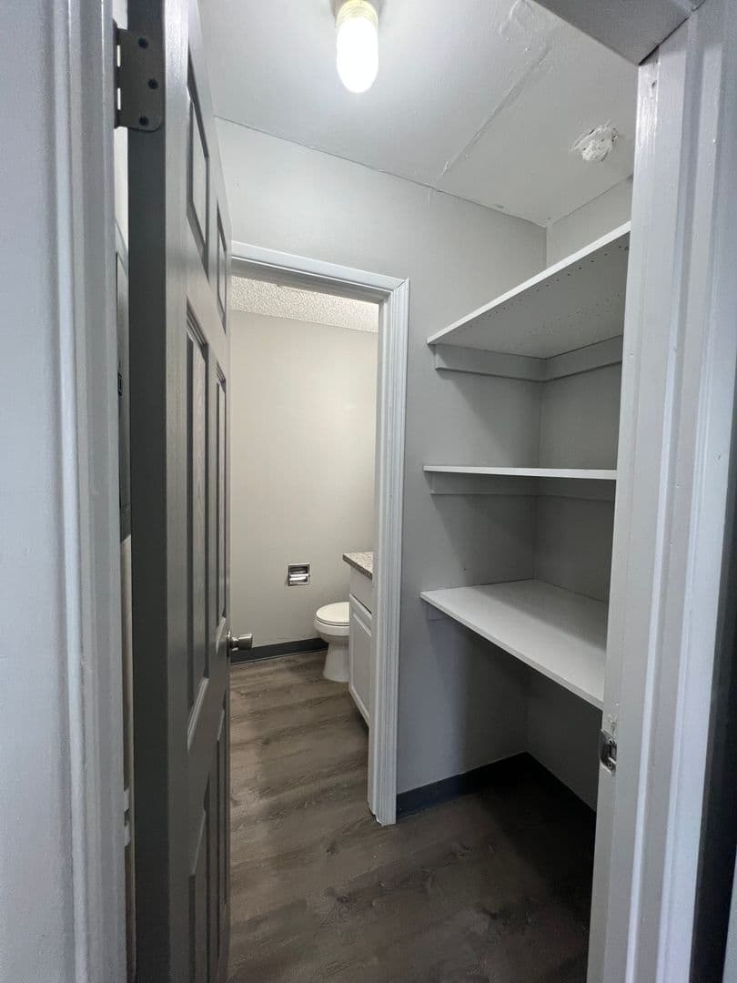 Portland Apartment: 10329 NE Prescott St.