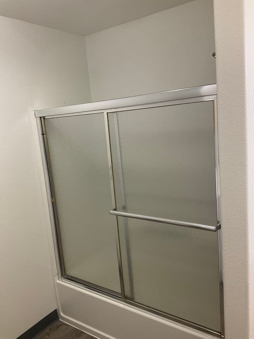 Portland Apartment: 110 & 114 SE 146th Ave.