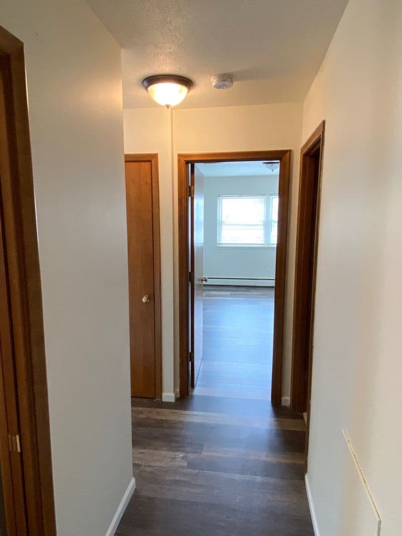 Minneapolis Apartment: 3200 Emerson Ave S