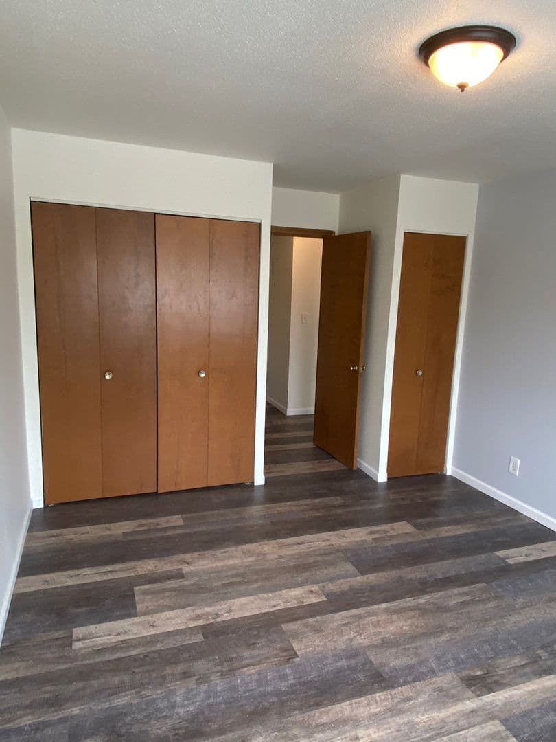 Minneapolis Apartment: 3200 Emerson Ave S