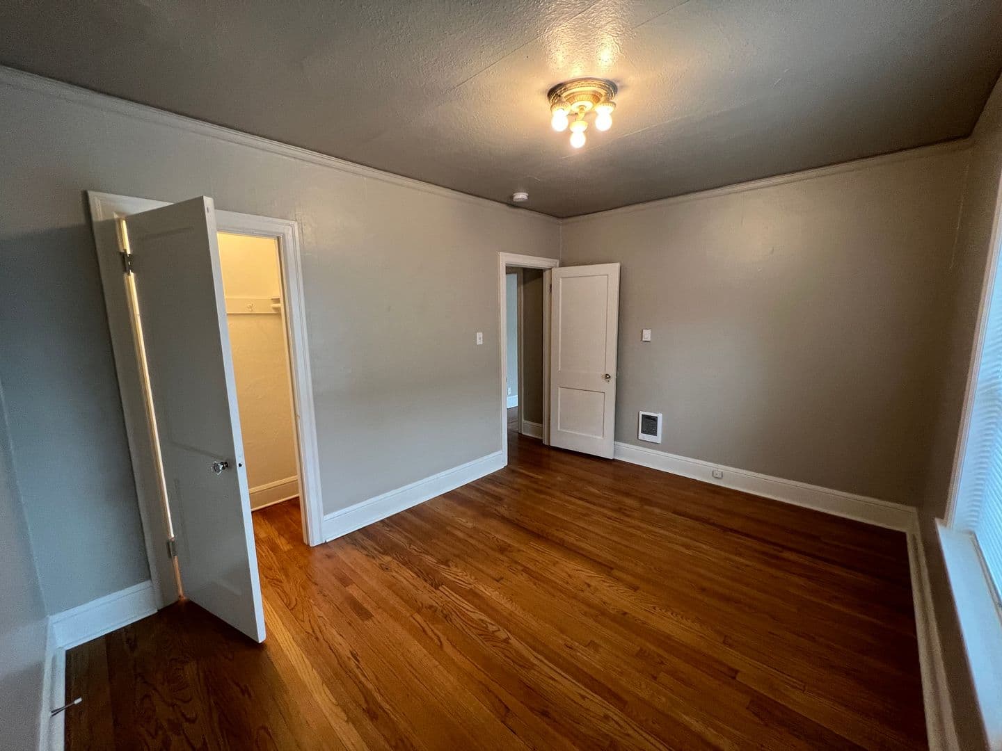 Portland Apartment: 1611 SE Belmont St