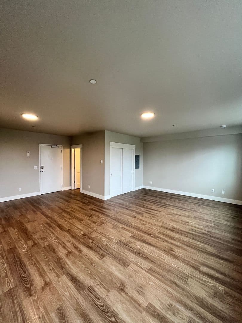 Portland Apartment: 6770-6780 N Maryland Ave