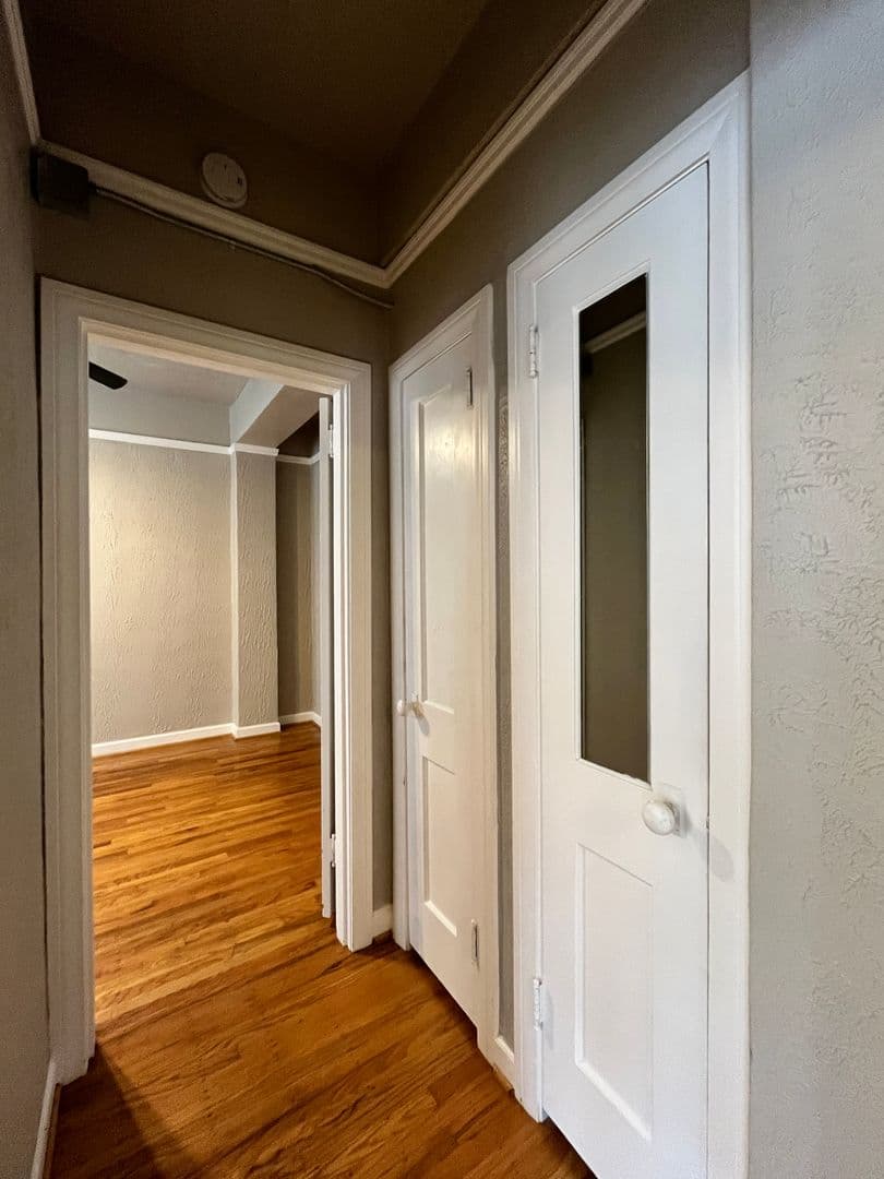 Portland Apartment: 1431 NE 21st Ave