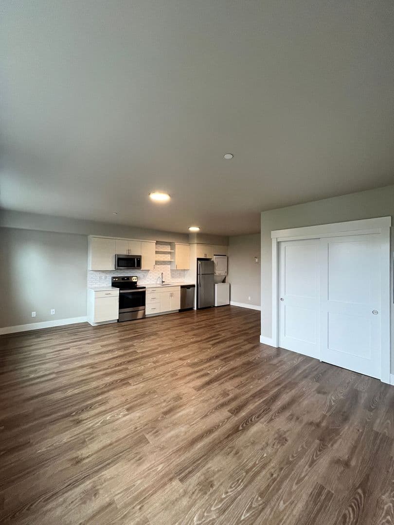 Portland Apartment: 6770-6780 N Maryland Ave