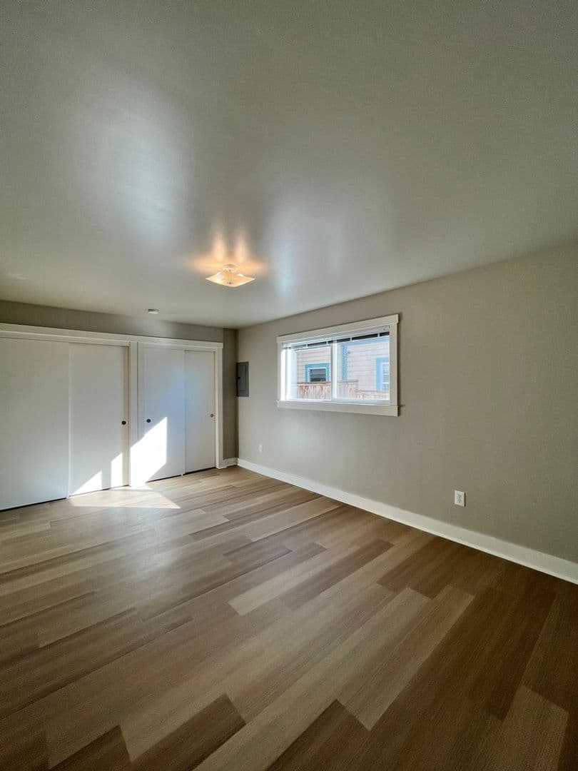 Portland Apartment: 2800 SE Gladstone St