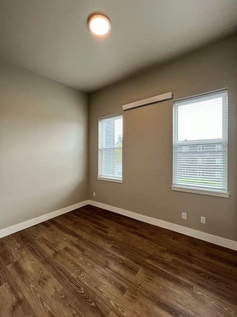 Portland Apartment: 6770-6780 N Maryland Ave