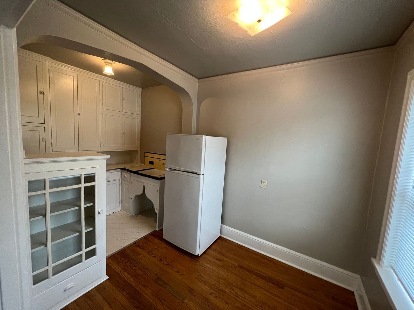Portland Apartment: 1611 SE Belmont St