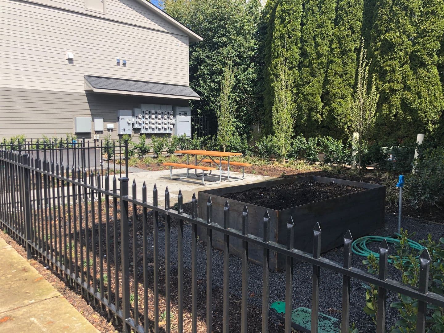 Portland Apartment: 2340-2350 SE 50th Ave