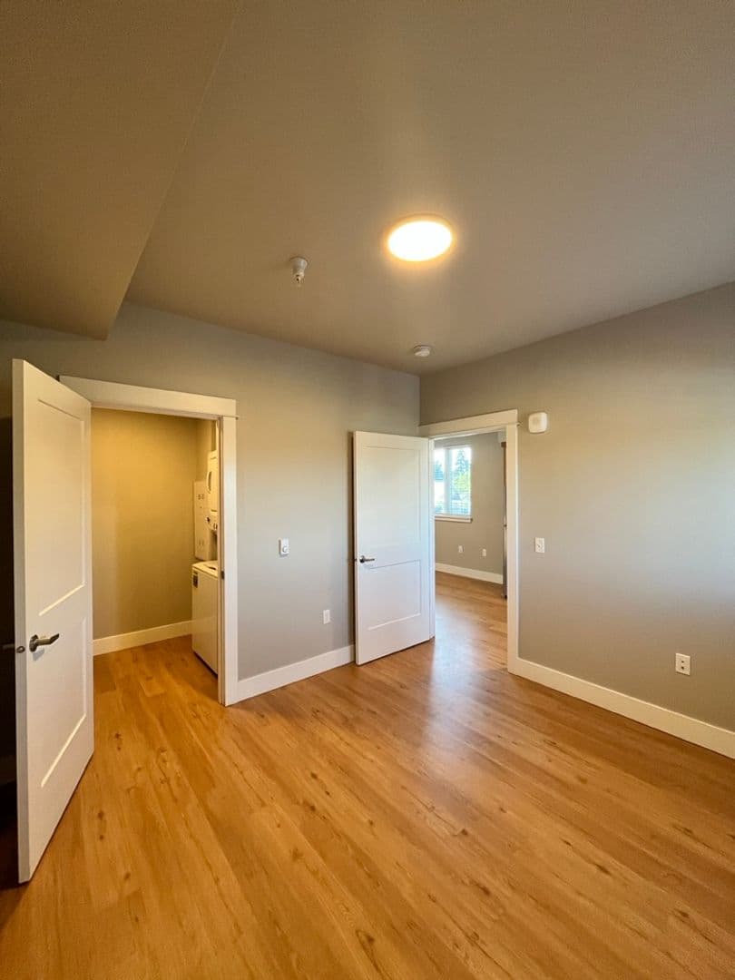 Portland Apartment: 6800 N Interstate Ave