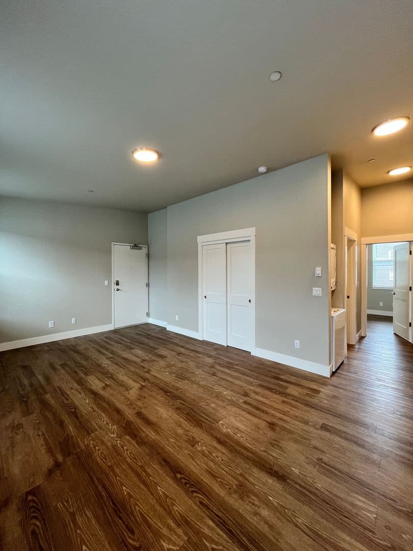 Portland Apartment: 6770-6780 N Maryland Ave